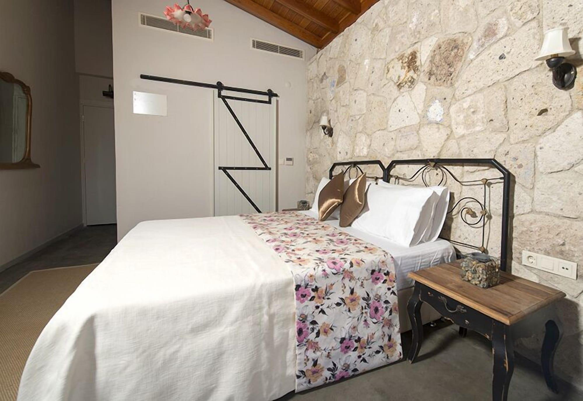 Alacati Kostem Hotel - Special Category Exterior photo