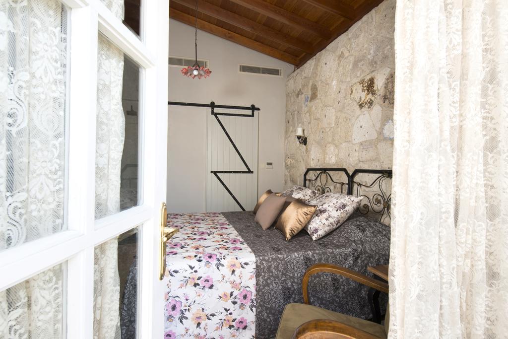 Alacati Kostem Hotel - Special Category Exterior photo