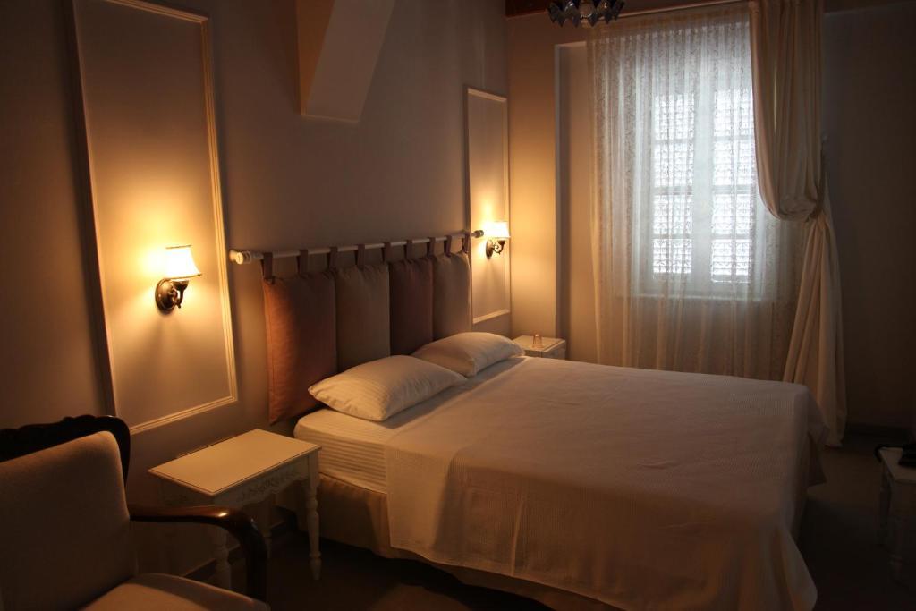 Alacati Kostem Hotel - Special Category Exterior photo